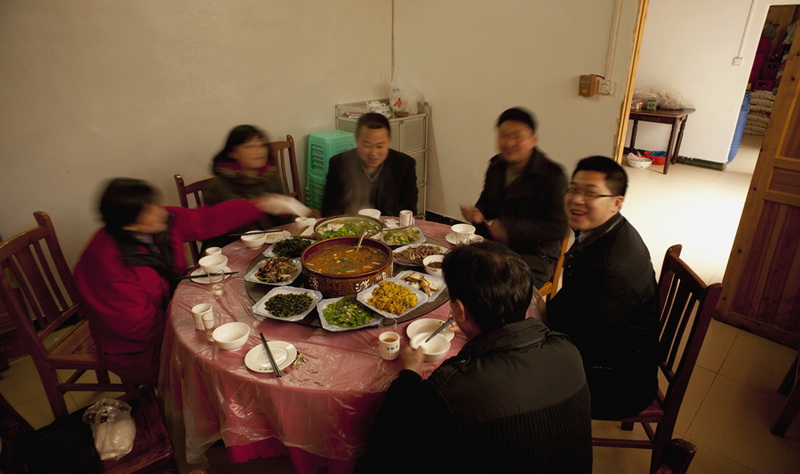 美食河鱼