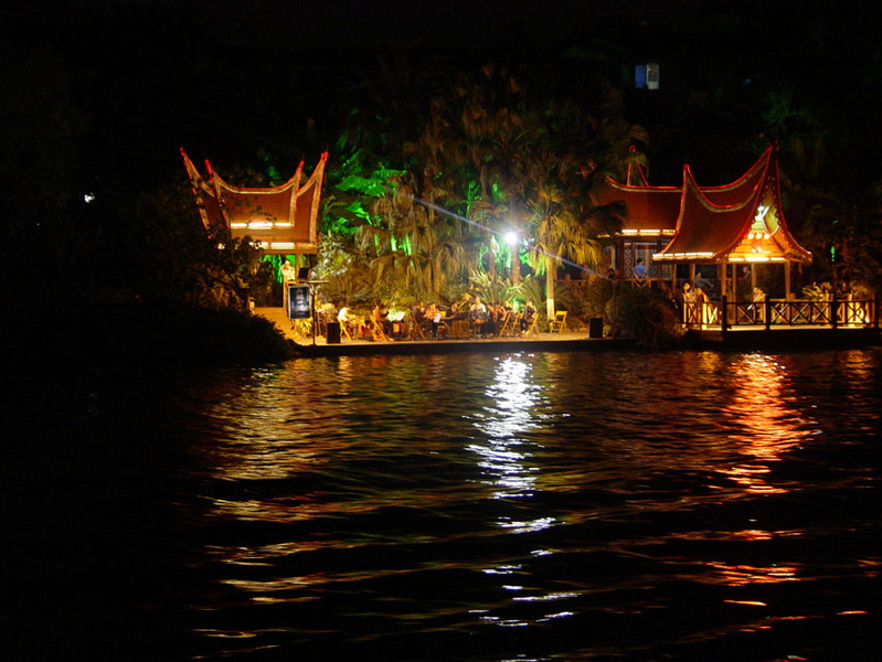 景4.jpg
