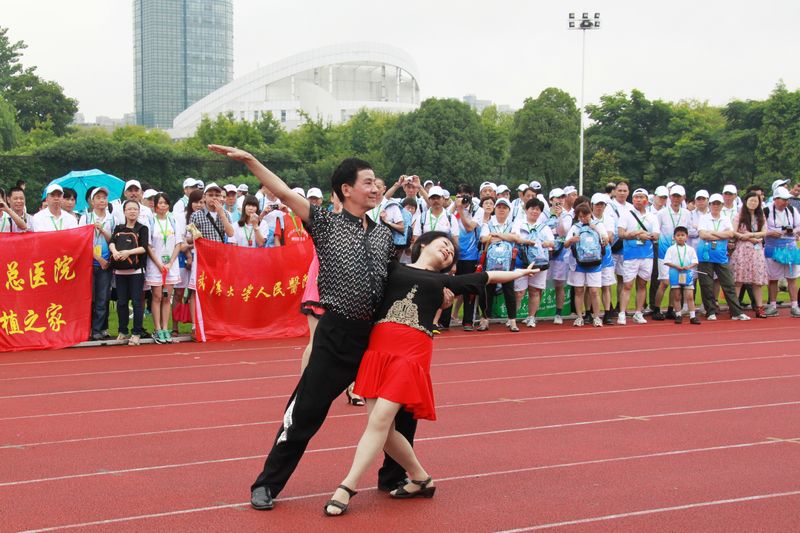 展放新生.jpg