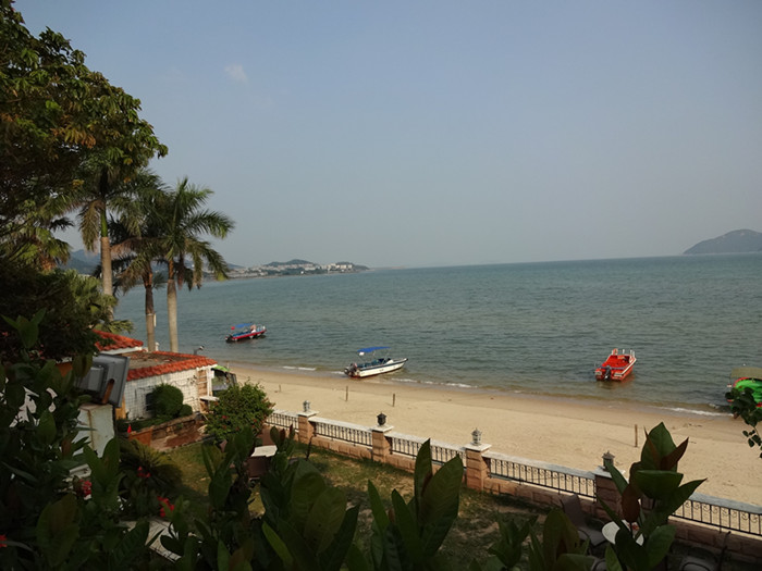 “梦圆彼岸”海景客栈。