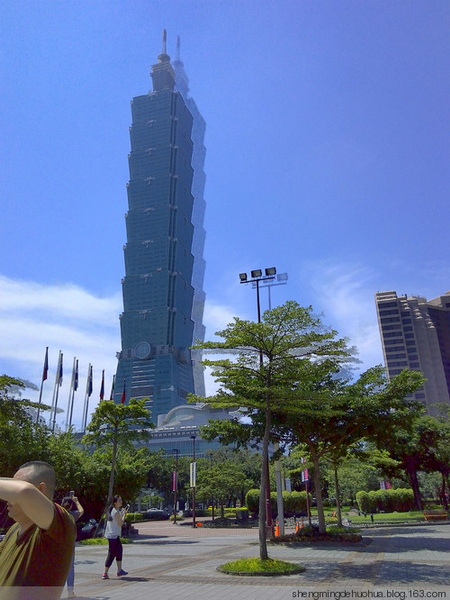 101层世贸大厦