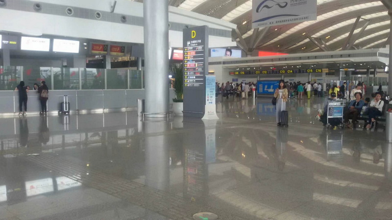 0505贵阳龙洞堡国际机场1075433228.jpg