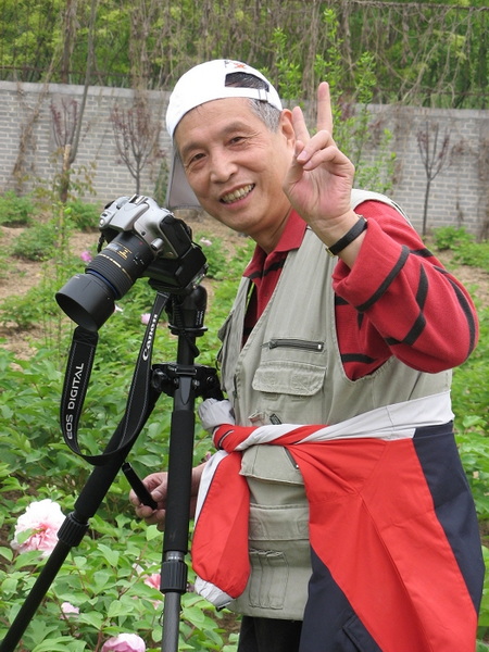 开心、快乐的菏泽、泰山游之老李