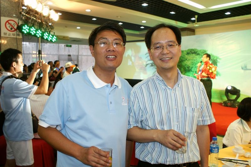 这个赛场每个人都是冠军！大家还有不分省市和各代表队的其他反映运动会各方面的照片可在此帖下发