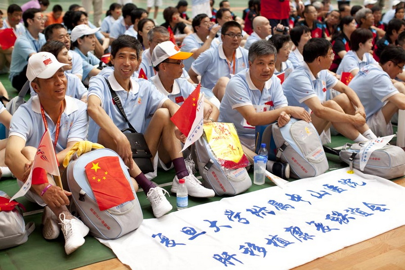 四届移运会上的肖像(慢慢的发)