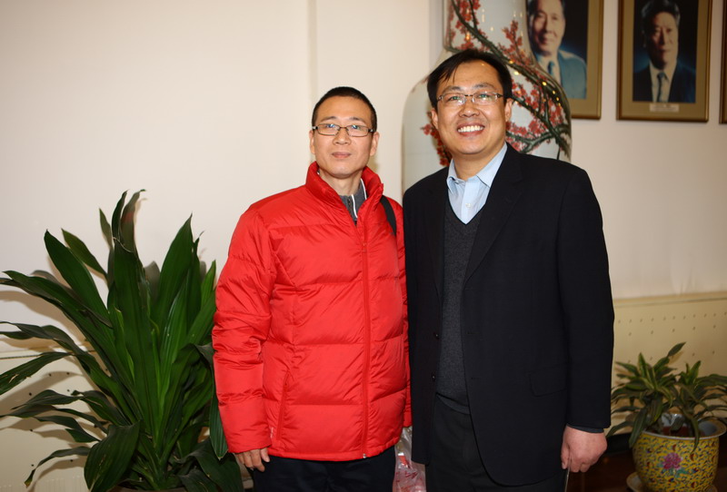 阿龙与志坚会长合影