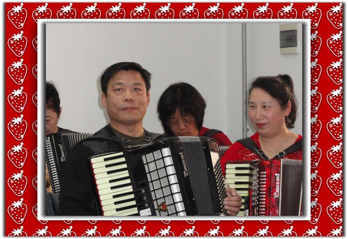 盲人在表演节目
