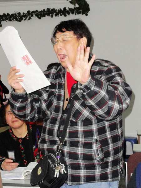 北京军区歌舞团的闪源昌教授