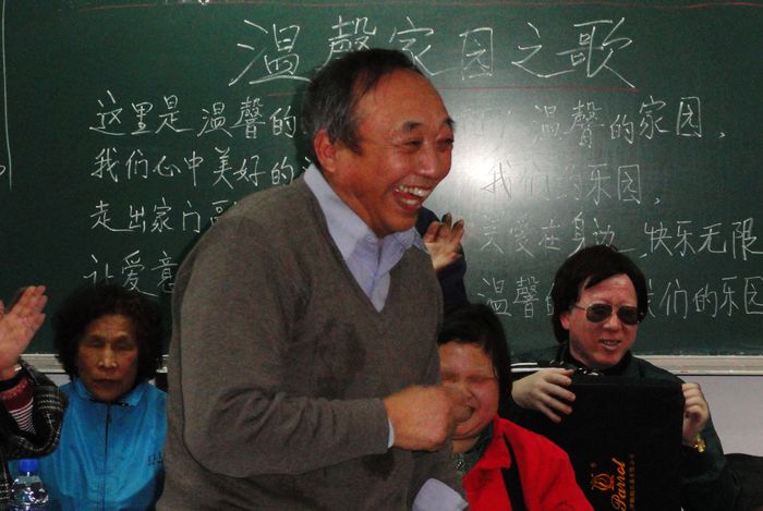 空政歌舞团手风琴国家一级演奏员任志荣教授
