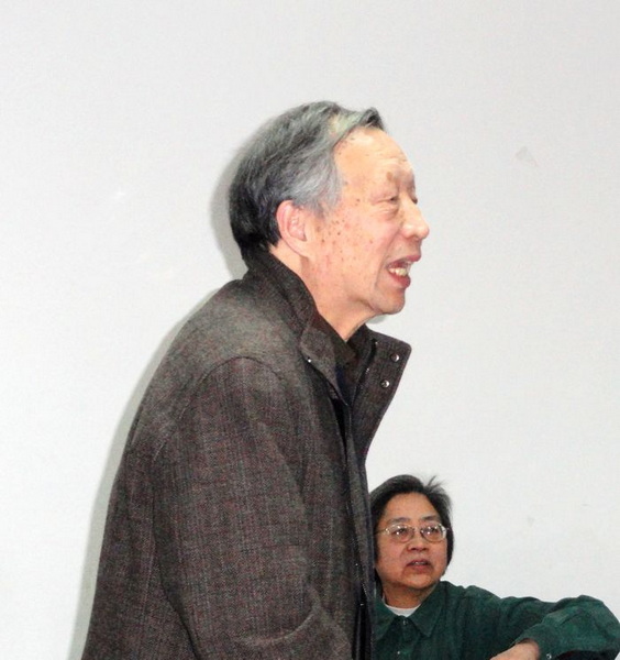 北京军区战友歌舞团手风琴教授李玉秋