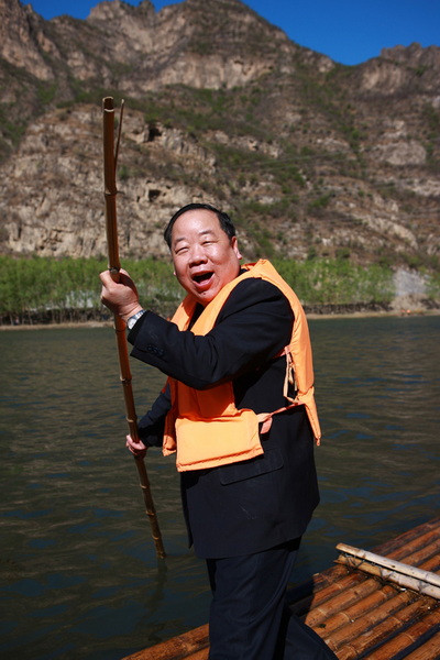 老杨竹排放歌