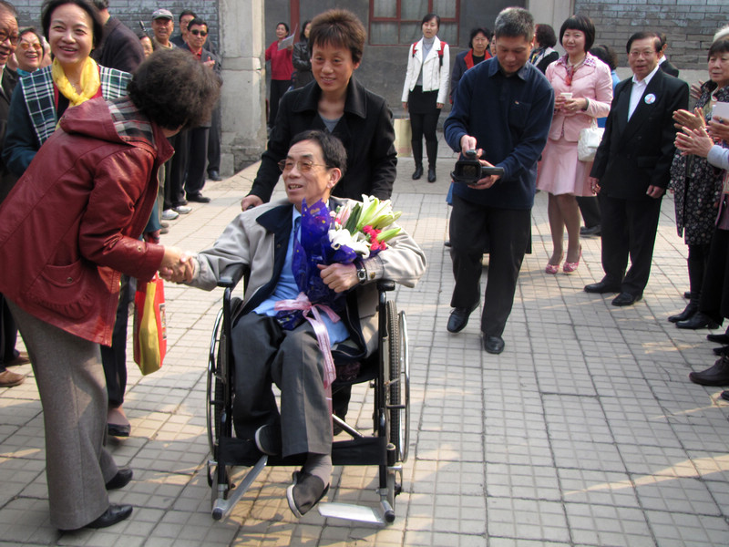 IMG_薛范老师到来了.JPG