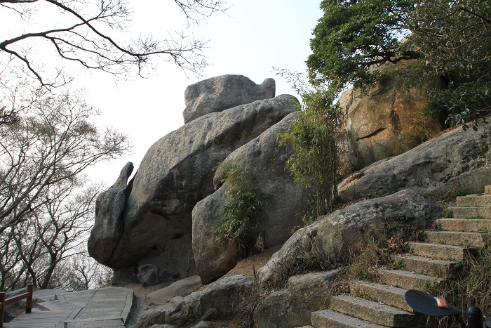 二龟听法石（普陀山）
