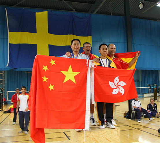 羽毛球单打 冠亚季军.jpg
