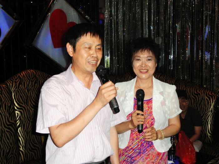 饶编,曼德琳