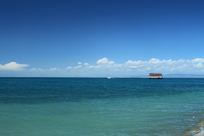 9.青海湖