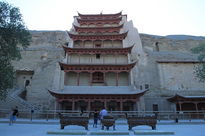 38.莫高窟之九层楼