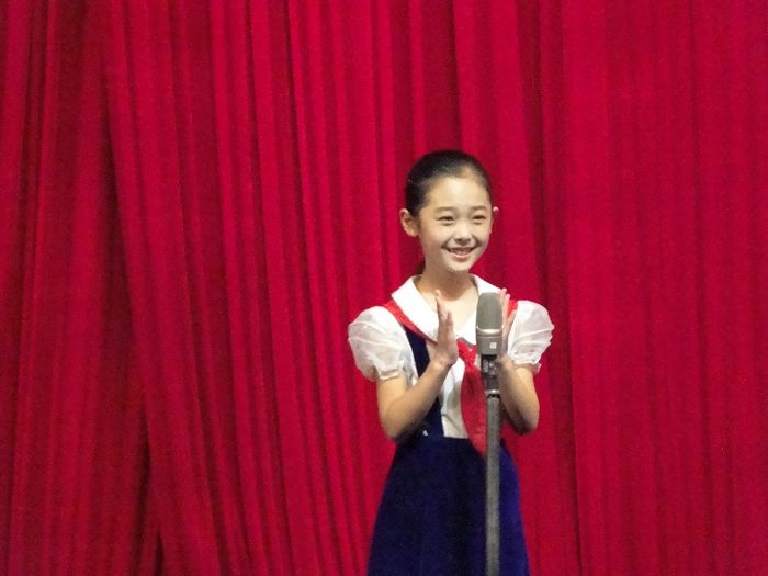可爱的小女生