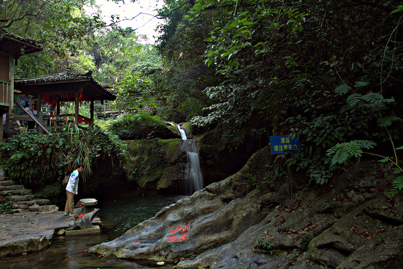 img_1128.cr2_副本.jpg