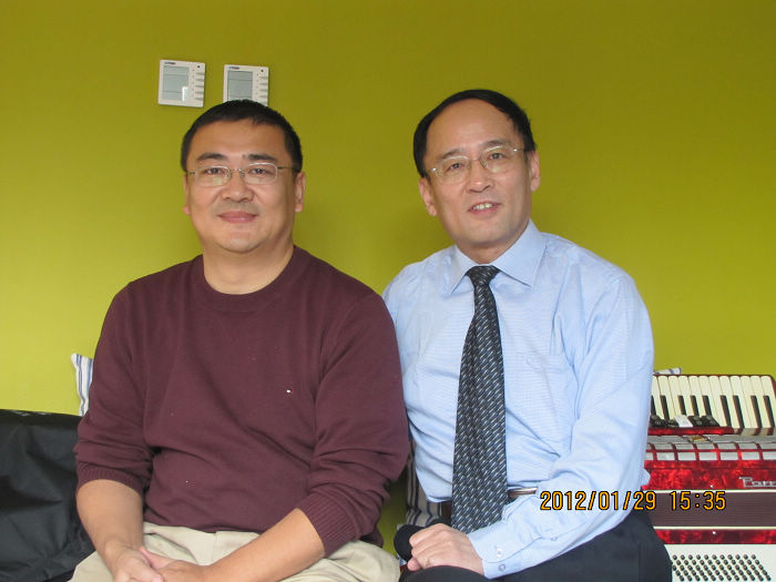 过节与神州数码CEO林杨总裁合影.JPG