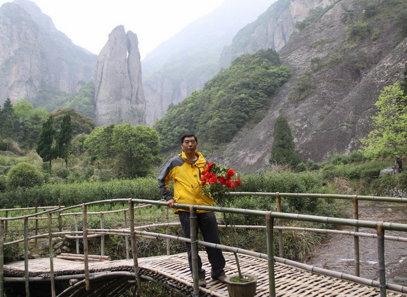 在雁荡山.jpg