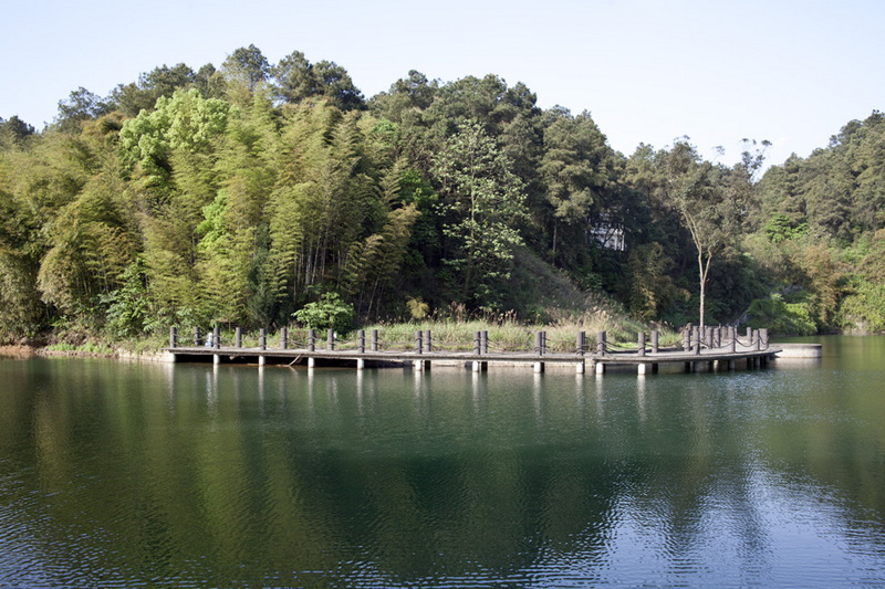 高山湖泊