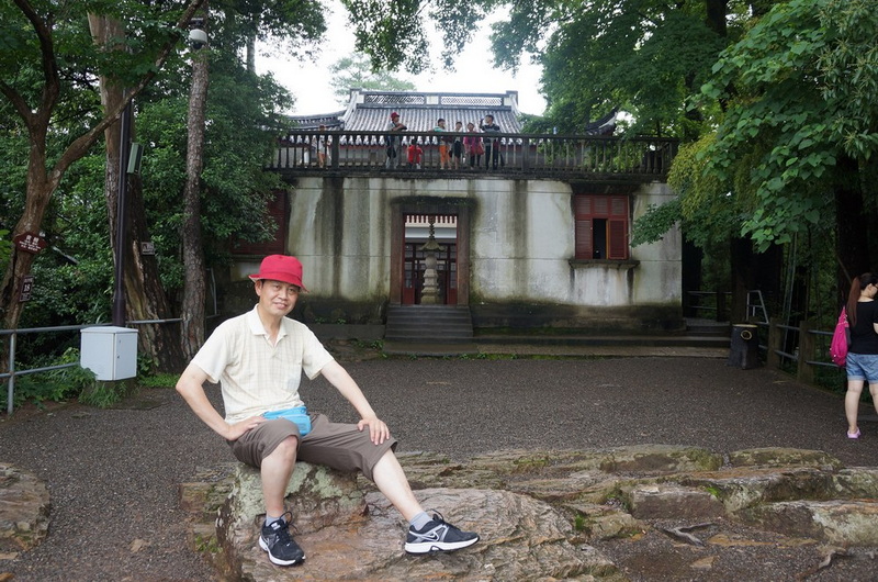 饶编在妙高台.jpg