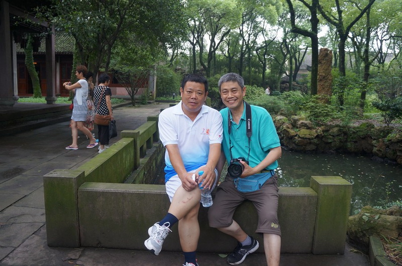 缘聚（左是江苏的陈建华，他的移植肾和南京的晓云是来自同一个供体）.jpg