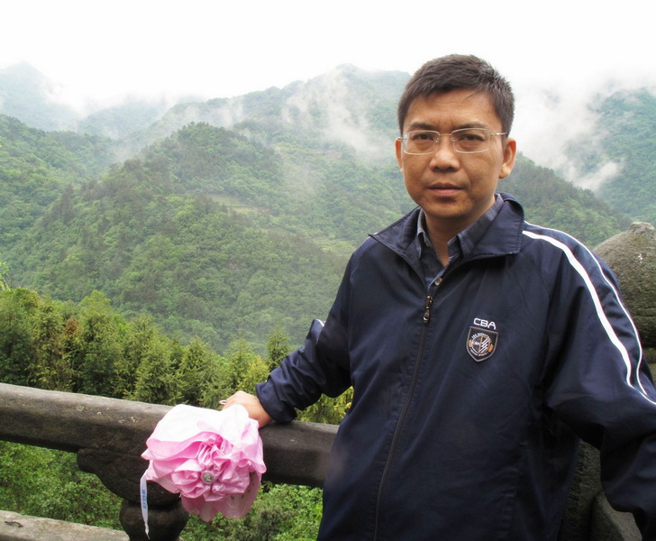 2011年武当山上留影
