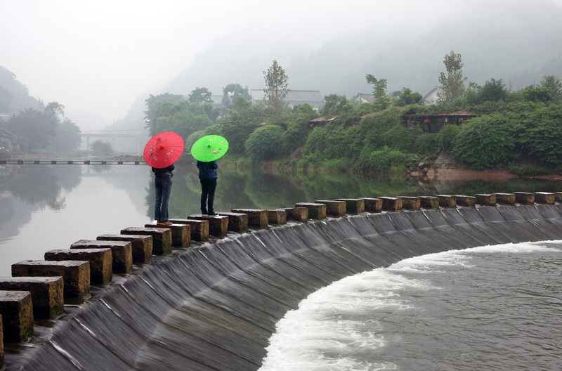 烟雨柳江3.jpg