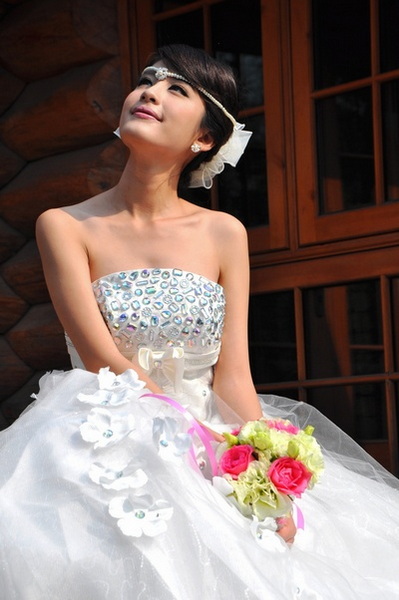 DSC_0562-婚纱女单-x-x.jpg