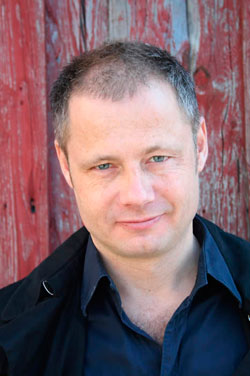 7_peterportraitsmall.jpg