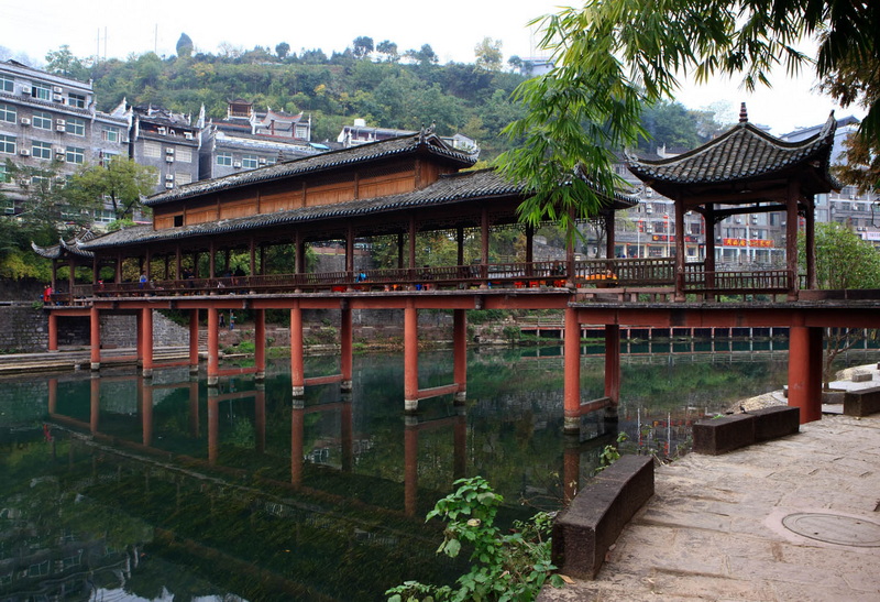 凤凰风雨桥.jpg