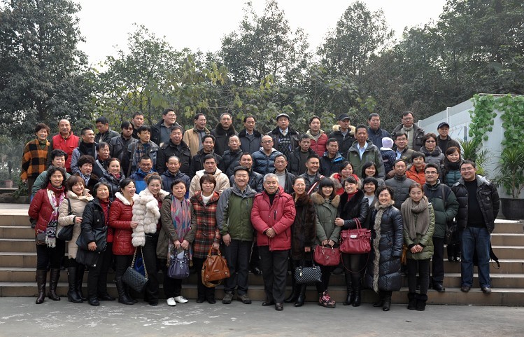 欢乐大家庭.jpg