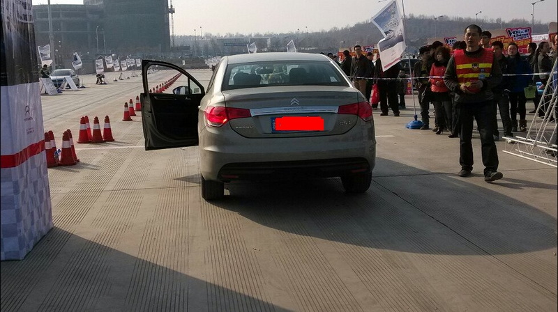 QQ截图20130317102752.jpg