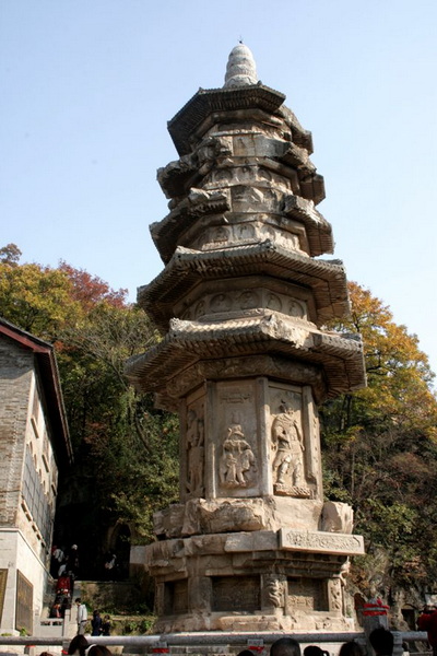 舍利塔