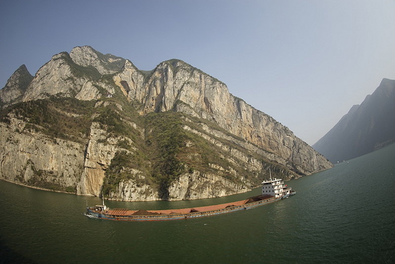 船过巫峡