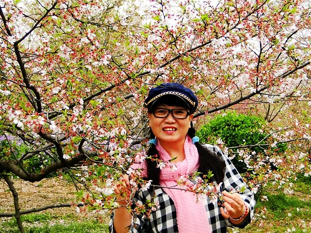 404 周末武大赏樱花 感恩的心 2013-3-26 2112.jpg