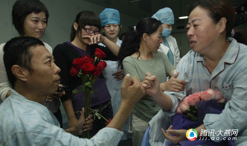 2 夫妻“同肝共肾”十年 携手庆祝重生.jpg