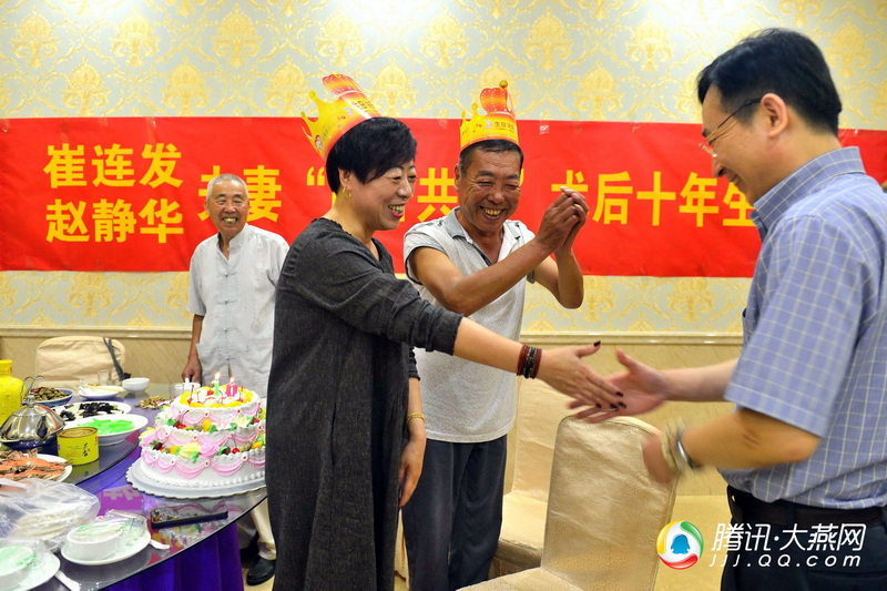 7 夫妻“同肝共肾”十年 携手庆祝重生.jpg