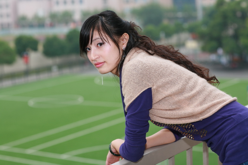 两个东华大学的 学生