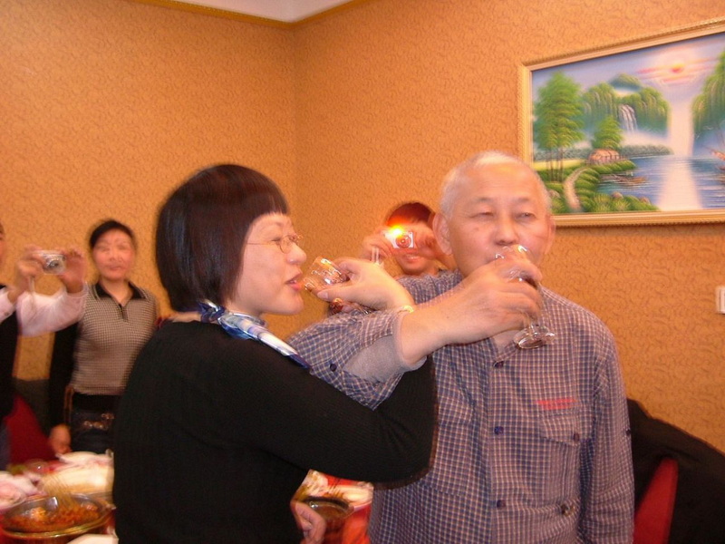 深圳聚会拉开大幕