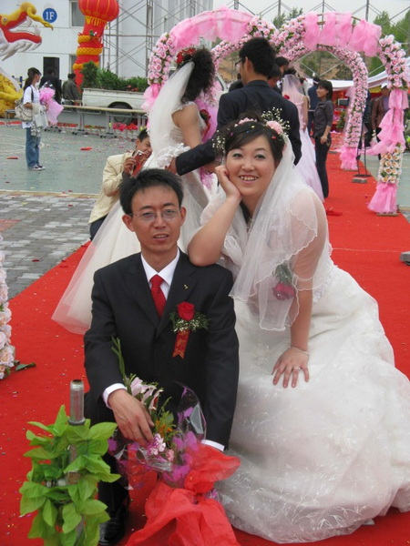 我们结婚了 ，呵呵