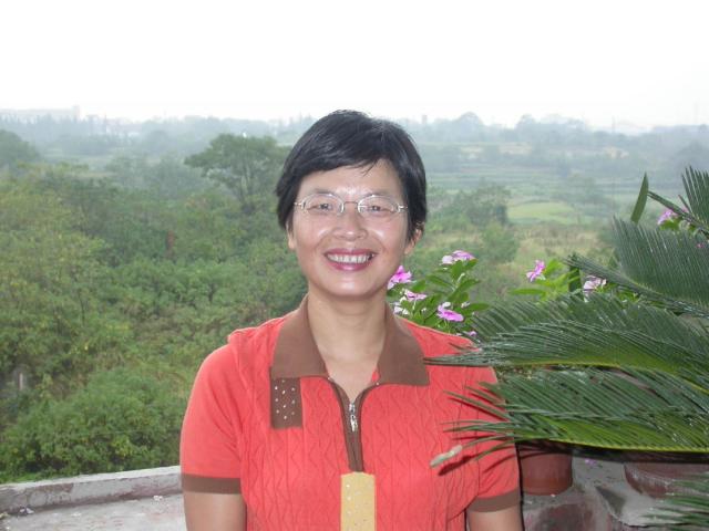 想念原“移植城”的美女们