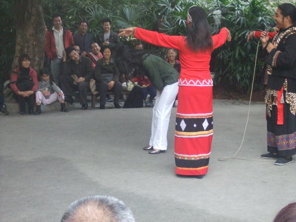 深圳聚会拉开大幕