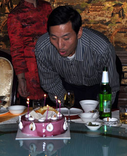 山东老何6岁了