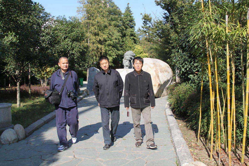 武汉四大圆满的结束了，令人难忘的，回味无穷的聚会场面仍然在眼前闪现