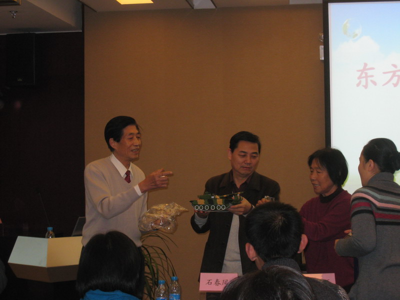 上海东方肝胆医院首次召开肝友会