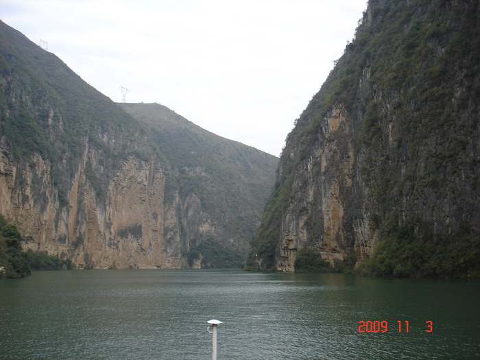 游长江山峡