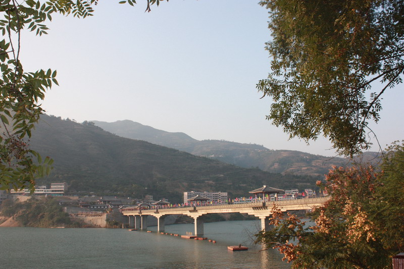 游长江山峡